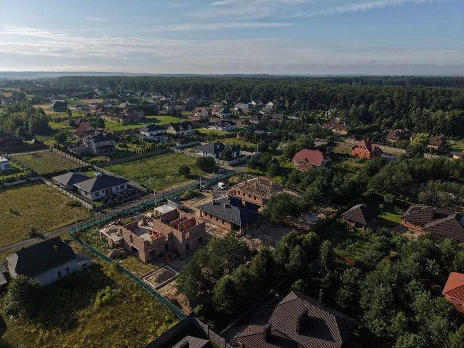 Двоповерховий зблокований будинок поблизу Луцька – с. Гаразджа
