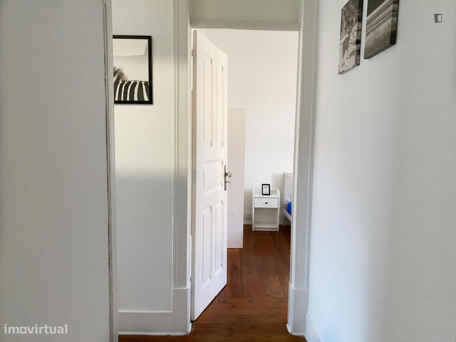 Quarto - localizado em Rato Lisbon