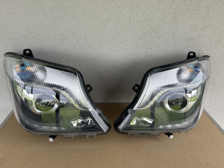 Mercedes Sprinter Lift 906 Xenon Led Bixenon lampa reflektor lewy praw