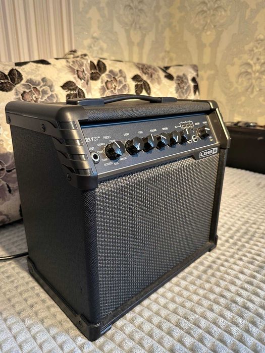 Цифровий комбопідсилювач Line 6 SPIDER V 20 MKII