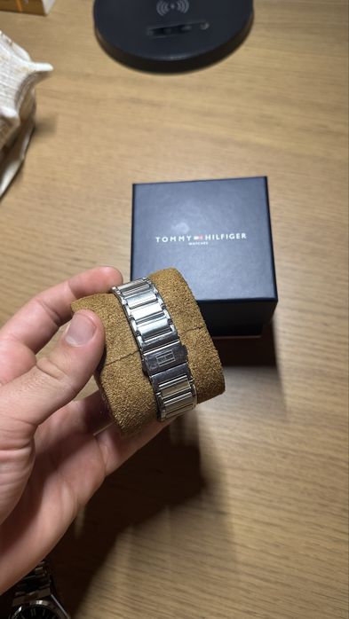 Relógio Tommy Hilfiger Mason 42mm  Homem – Prateado com Mostrador Azul