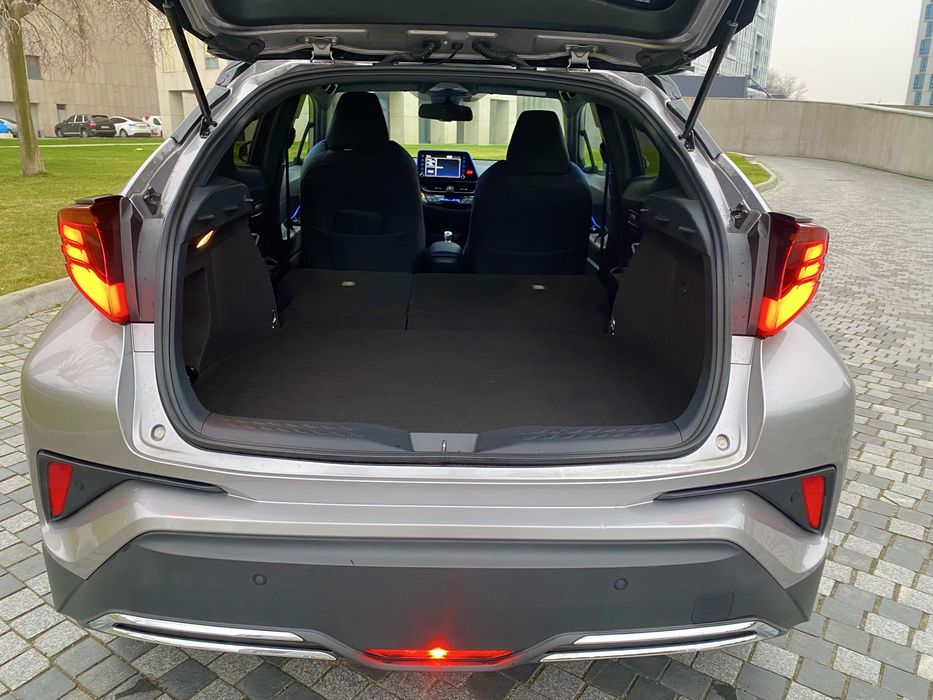 Toyota CHR Gybrid 2020 2.0 avtomat