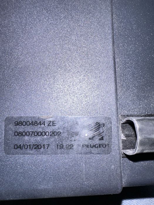 Chapeleira de rede peugeot 508