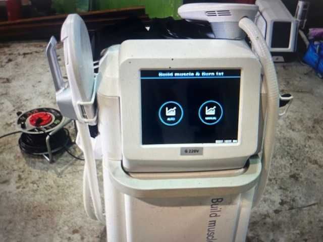 Stymulator mięśni ShapeOne Pro,