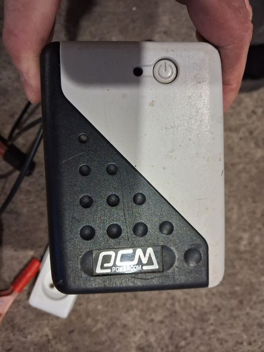 Блок безберебійного живлення (інвертор) Powercom WAR-500A