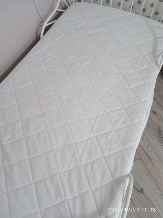 Дитяче Ліжко Ikea. Матрас. Наматрасник. Все разом.