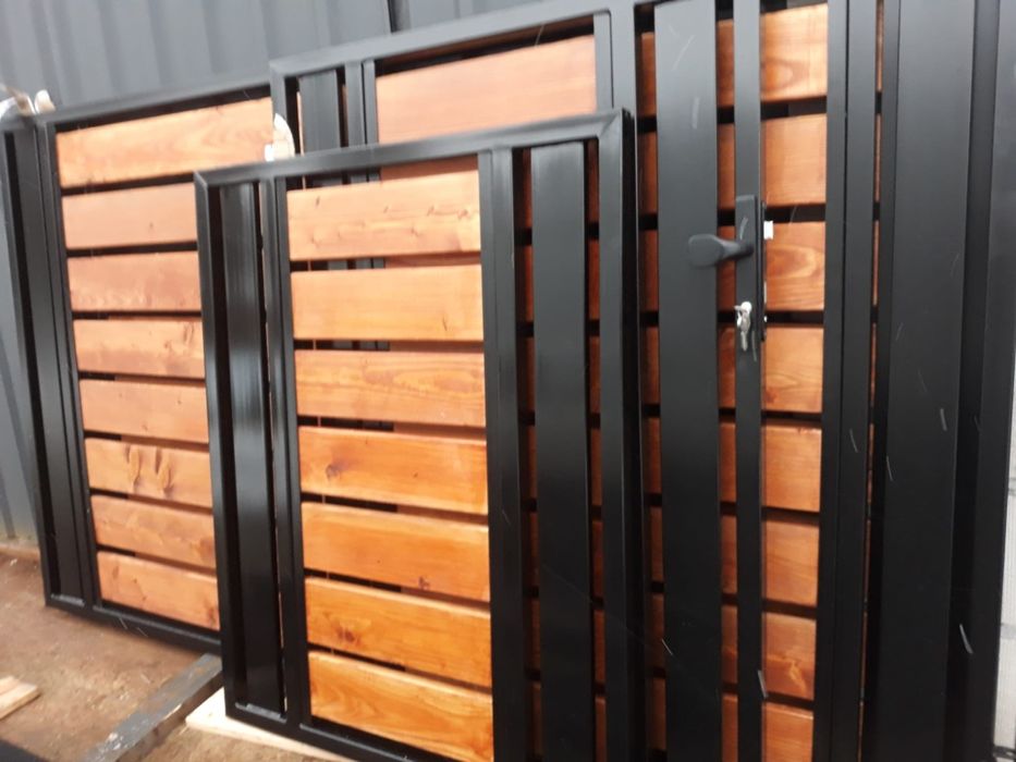 Brama dwuskrzydłowa wraz z furtką