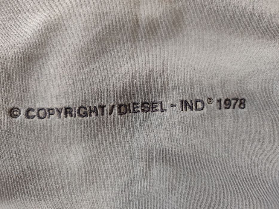 Свитшот от Disel