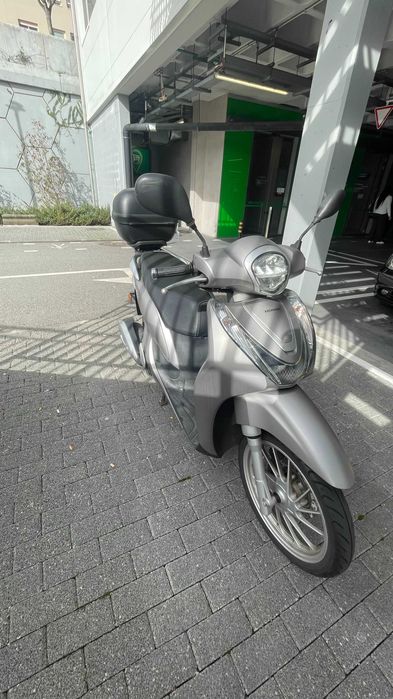 Honda SH Mode 125 – 2022 – Menos de 8.000 km – Excelente estado