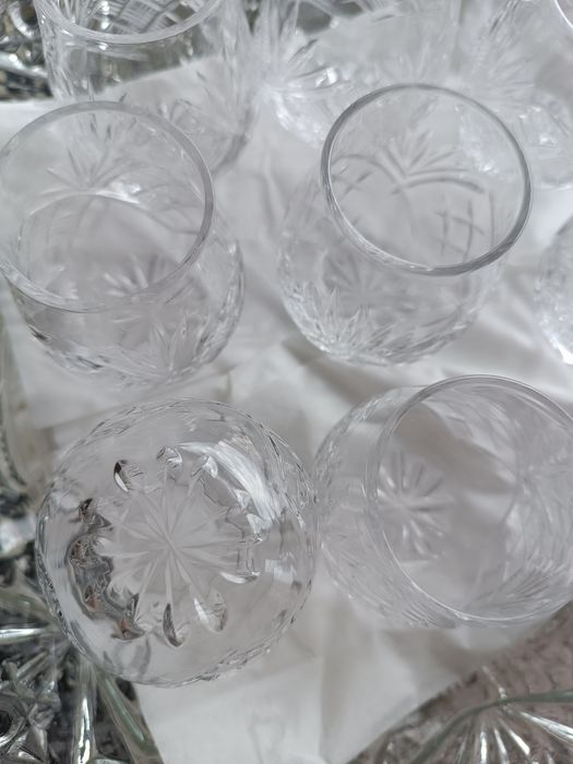 Kieliszki kryształowe PRL 9 szt.