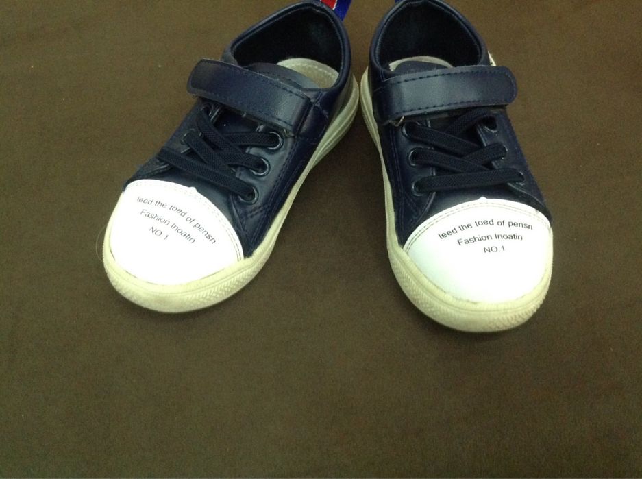 Кожаные кроссовки с супинатором, размер 24, Румыния