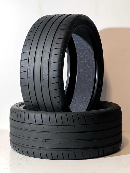 Pneus Michelin Pilot Sport 4S (Tesla) - 235/35/20 - Excelentes
