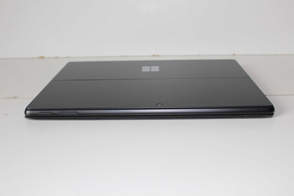 Microsoft Surface Pro 9 i5/16Gb/256Gb/512Cb