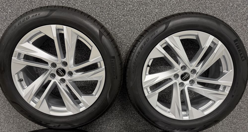 Oryginalne koła letnie alufelgi 20 Audi Q7 4M0 demo jak nowe