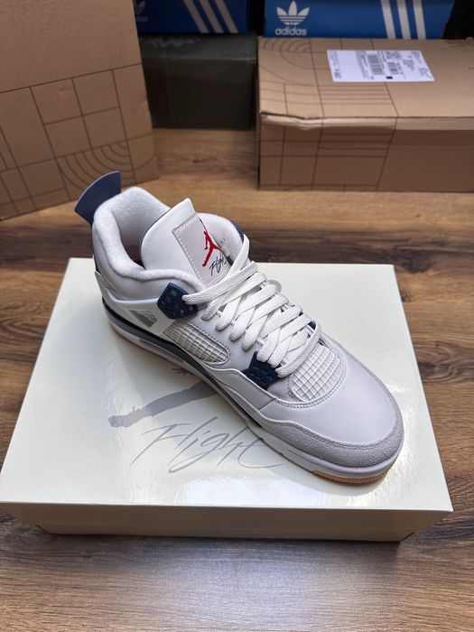 Nike Air Jordan 4 x SB Navy roz 45