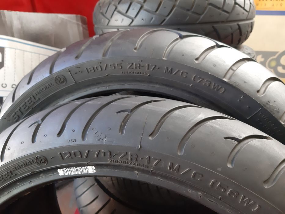 Мото шина 120/70ZR17 +180/55ZR17 Metzeler RoadTec Z8 з Німеччини