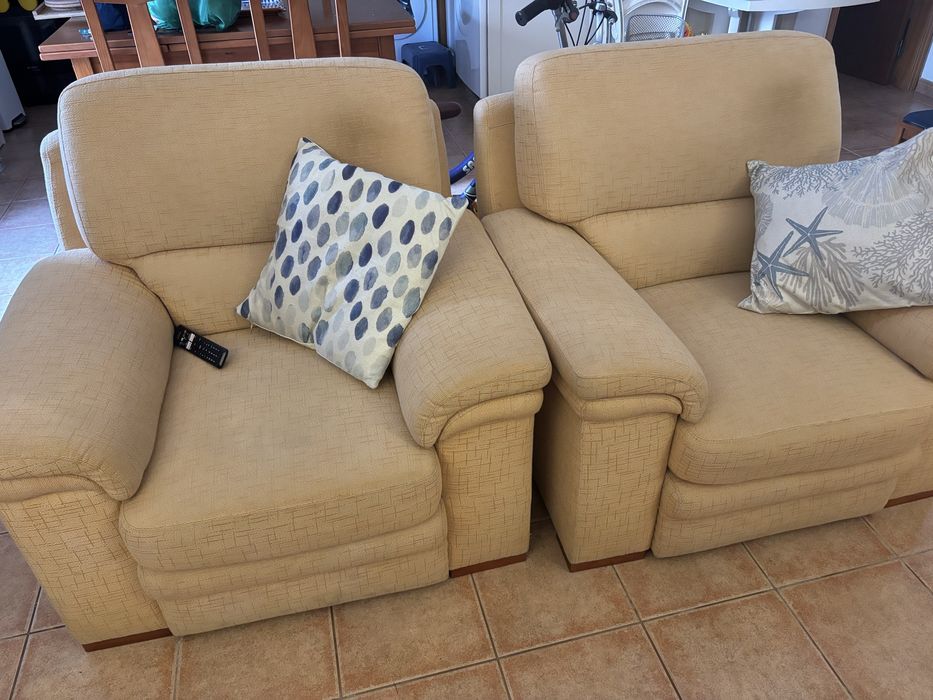 Vendo conjunto de sofás