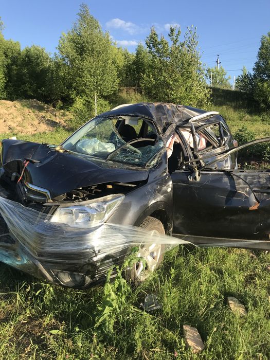 Відновлення Tesla після ДТП та інші авто