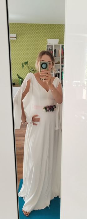 Suknia ślubna L/40  klasyczna/ prosta / romantyczna