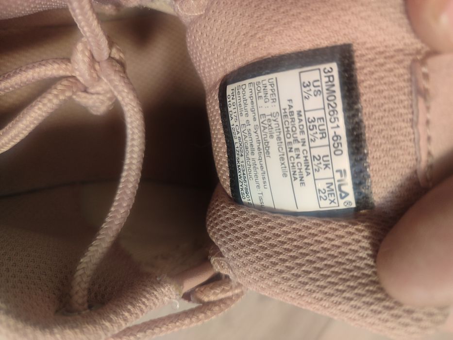 FILA /rose/ кросівки для дівчинки EUR 35.5 - 23 см