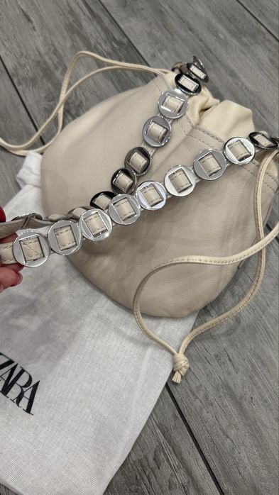 Шкіряна сумочка Zara