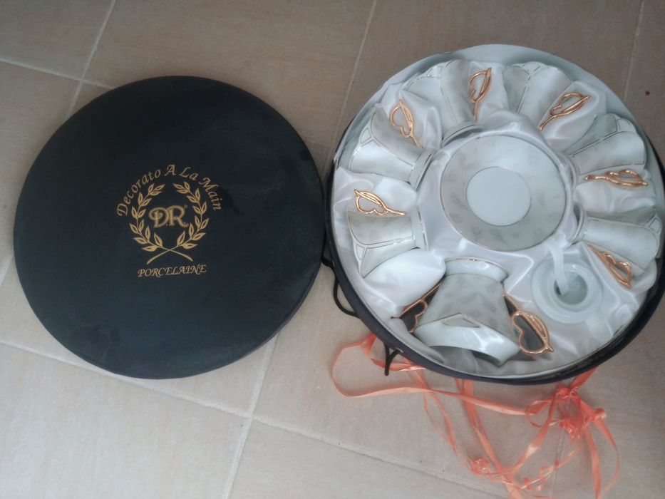 Conjunto de chá de porcelana