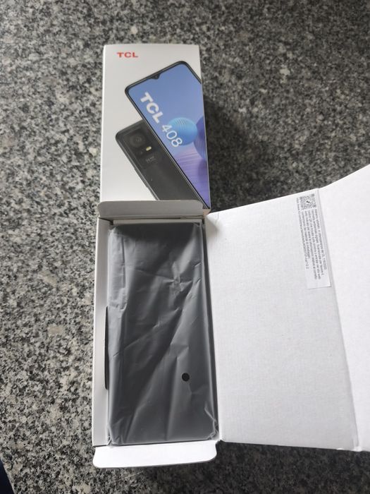 Tcl 408 como novo