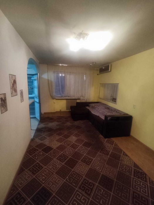 Продам 2-х комнатную на Соцгороде