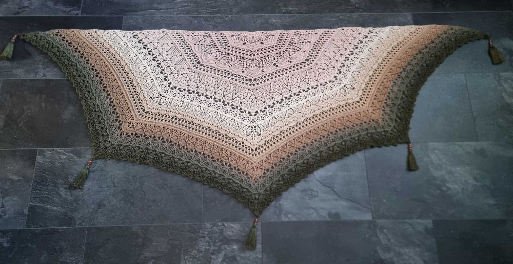 Chusta szydełkowa - rękodzieło