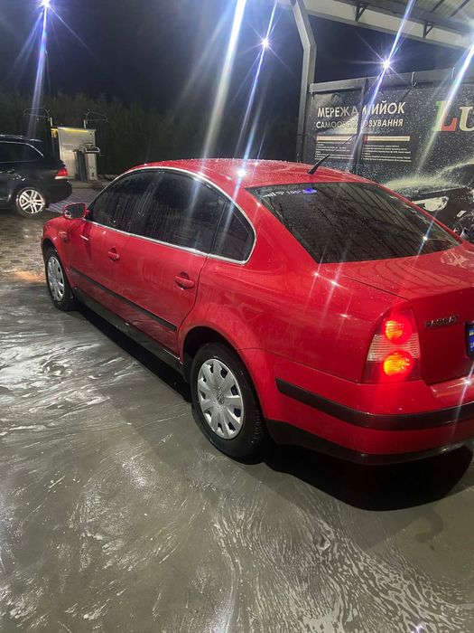 Пасат б5+ 2001 рік