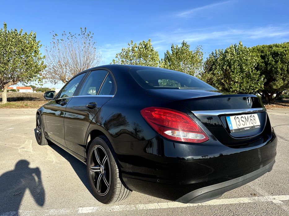 Mercedes-Benz C220d — photo 2