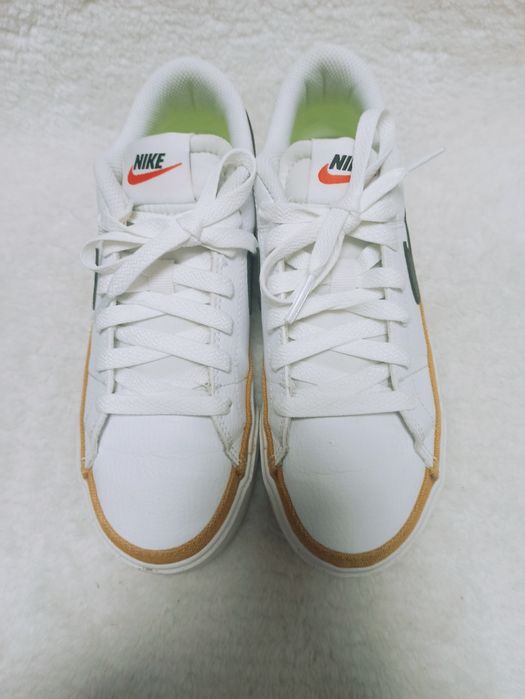 Оригінал Nike,36 розмір, устілка 23 см кросівки,кеди  для хлопчика