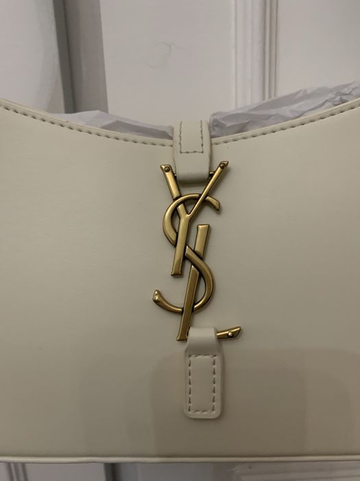 Mala branca ombro nova