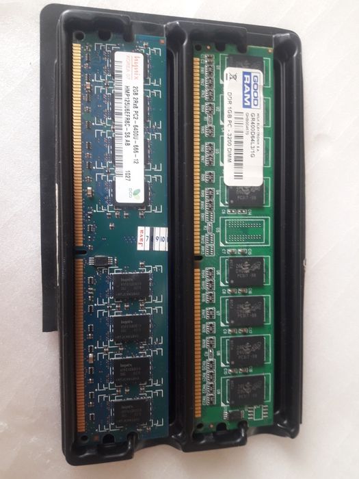 Озу ddr2 2gb та ddr1 1gb робоча
