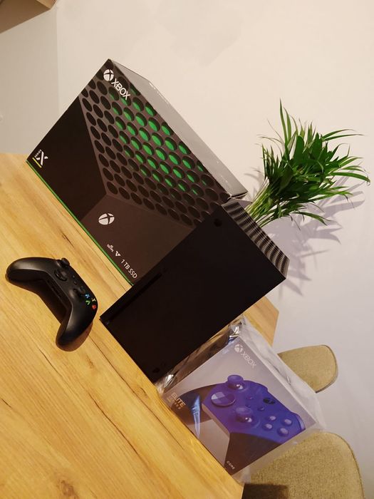 Xbox series X + Xbox Elite series 2(nowy nie rozpakowany na gwarancji)