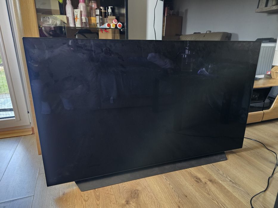 Uszkodzony telewizor LG OLED 55