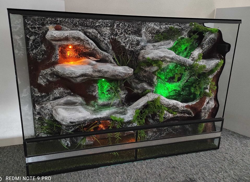 Terrarium dla węża z wodospadem i podświetleniem, TW02SWL, AquaWaves