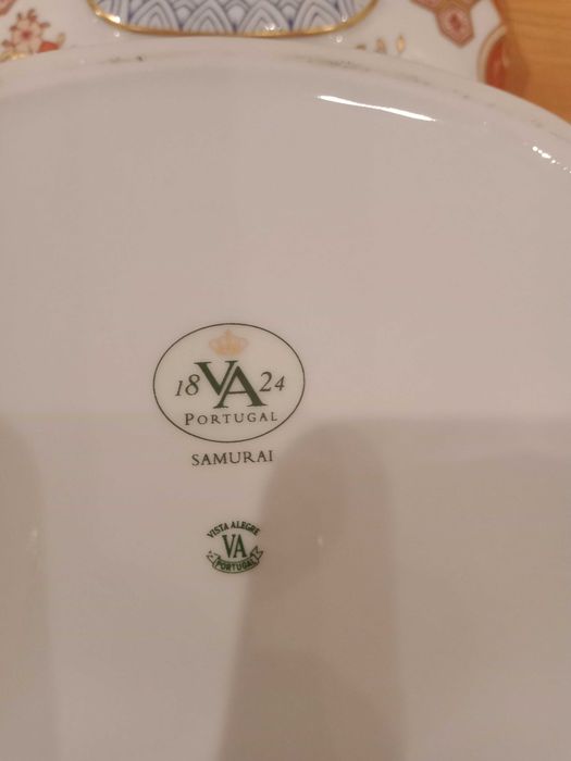 caixa de porcelana da Vista Alegre, parte da decoração "Samurai".