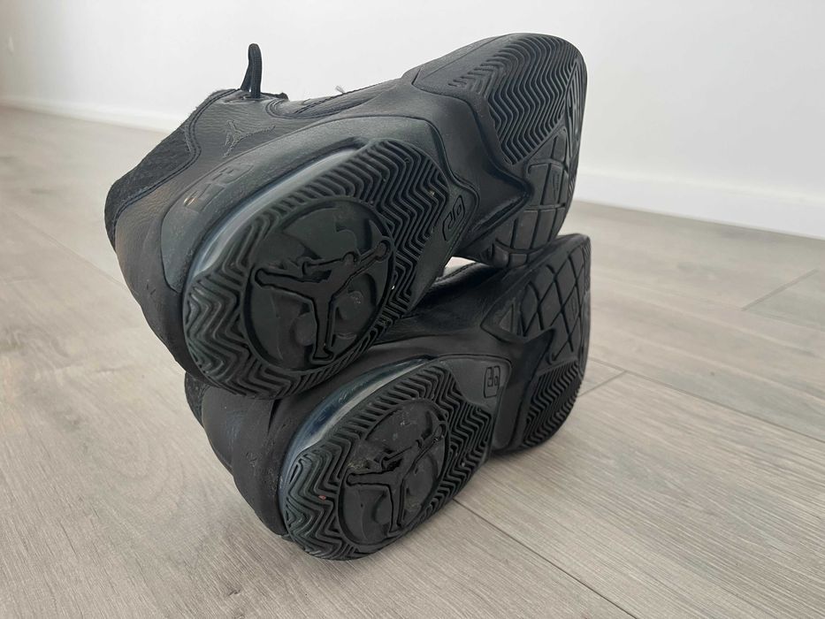 Air Jordan Max Aura 3