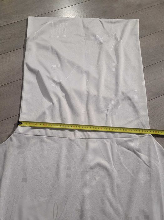 Sukienki na krzesła, pokrowce. 20 szt