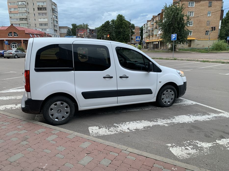 Пежо партнер 1.6 д пассажир