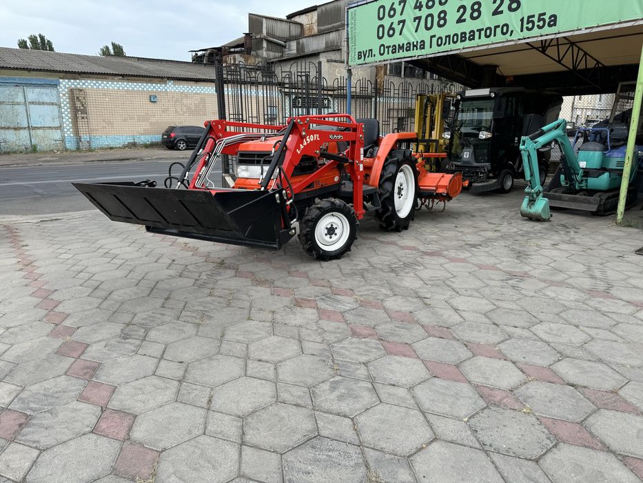 Kubota GL-23 с фронтальным погрузчиком мино-трактор