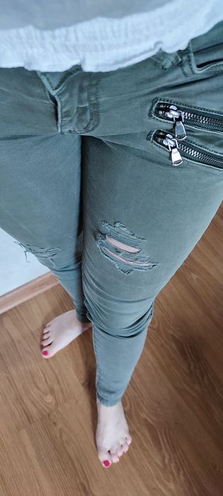 Spodnie jeans S dziury 36 khaki