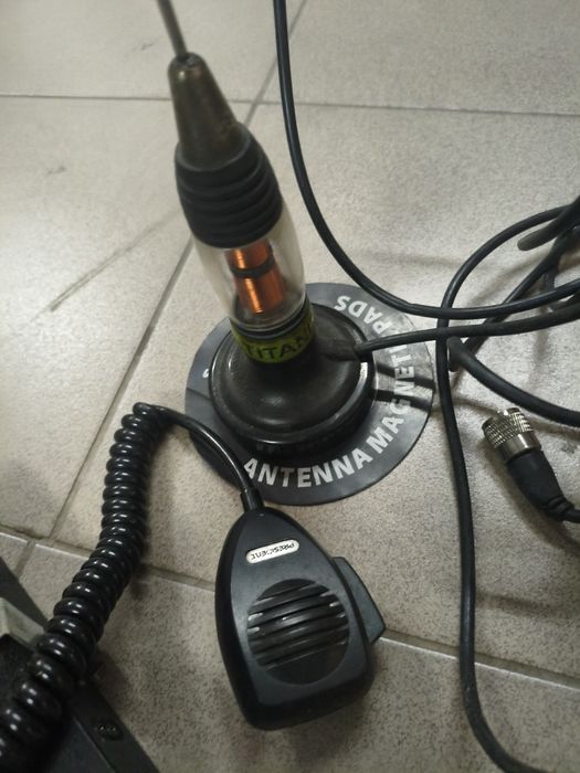 CB radio Harry 2+ antena  titanum .