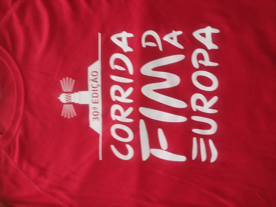 Camisola Corrida Fim da Europa - L - Nova  Entrega em mão em Almada  E