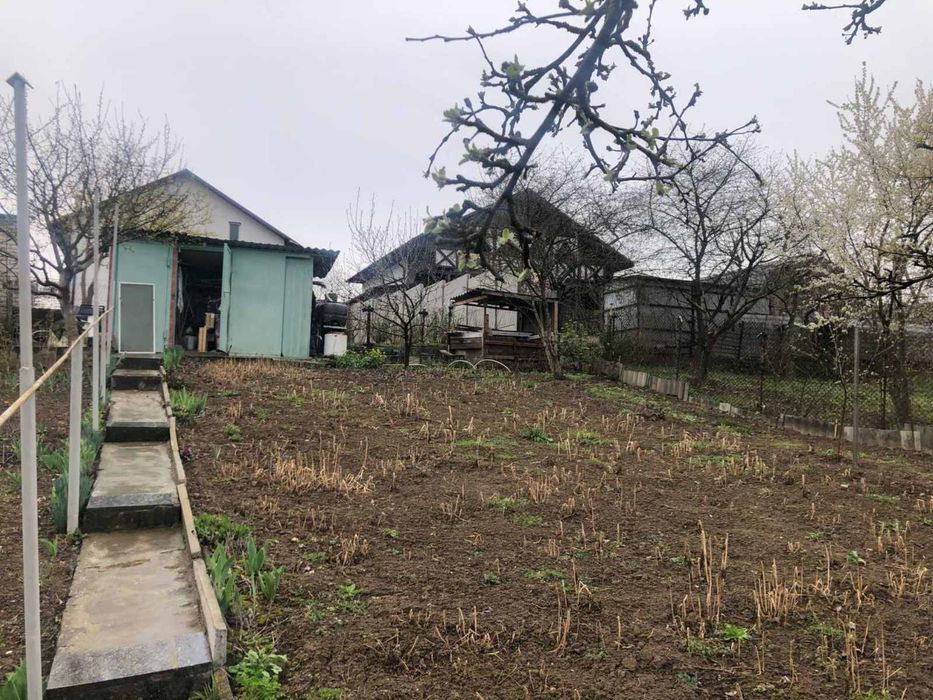 Продаж  дачі з ділянкою