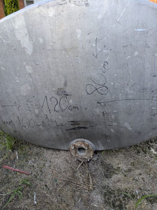 Sprzedam zbiornik aluminiowy poj 1000 l