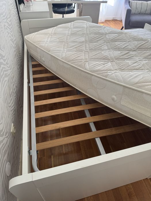 Cama Solteiro Ikea com 2 Camas
