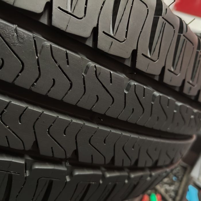 225/75/16 CP Michelin Agilis