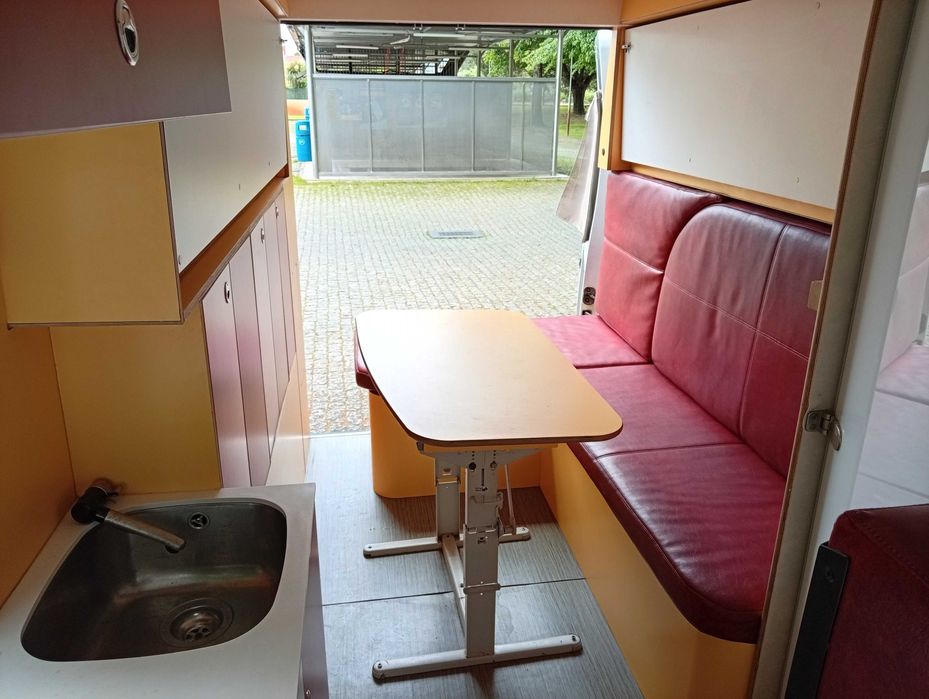 Autovivenda Furgão Fiat Ducato, 2017, 4 lugares livrete com AC